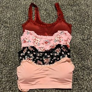 Silky sports bra 4 set.